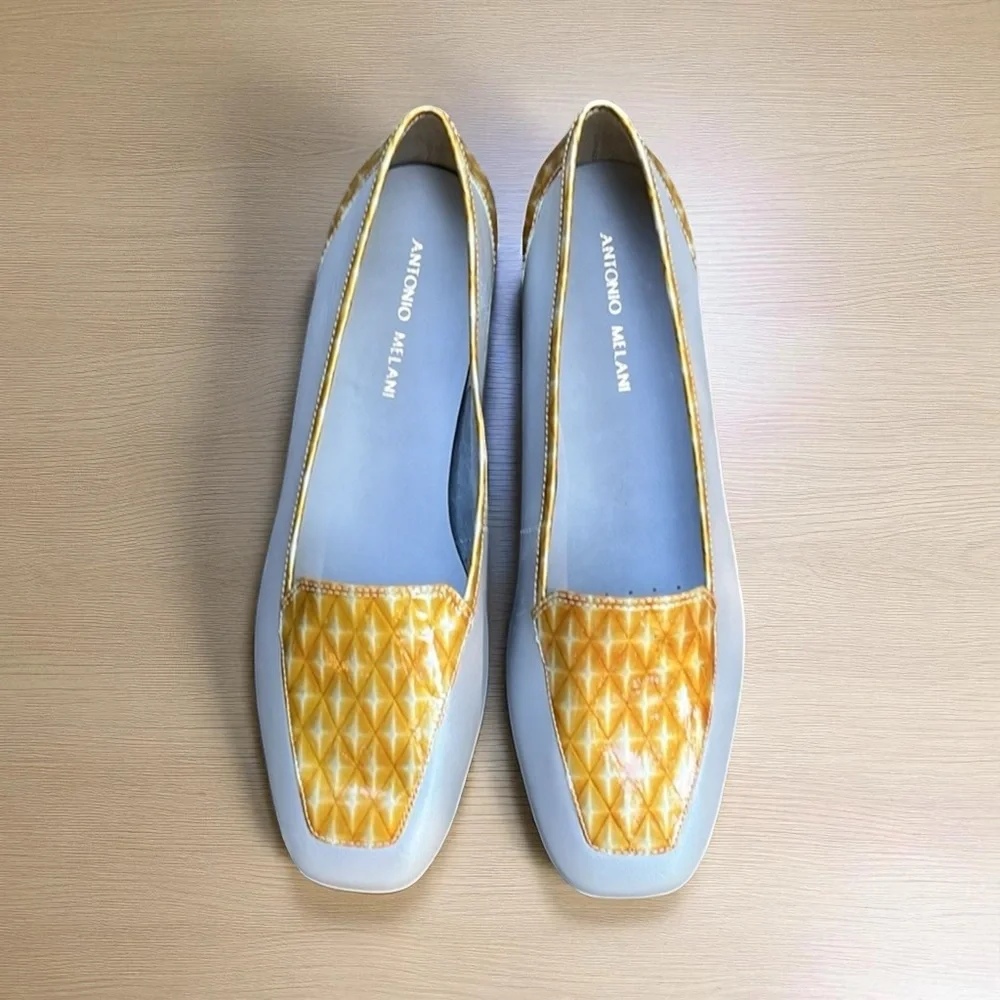 Antonio Melani “Empire” Leather Square Toe Flat in Silver Size 9 1/2